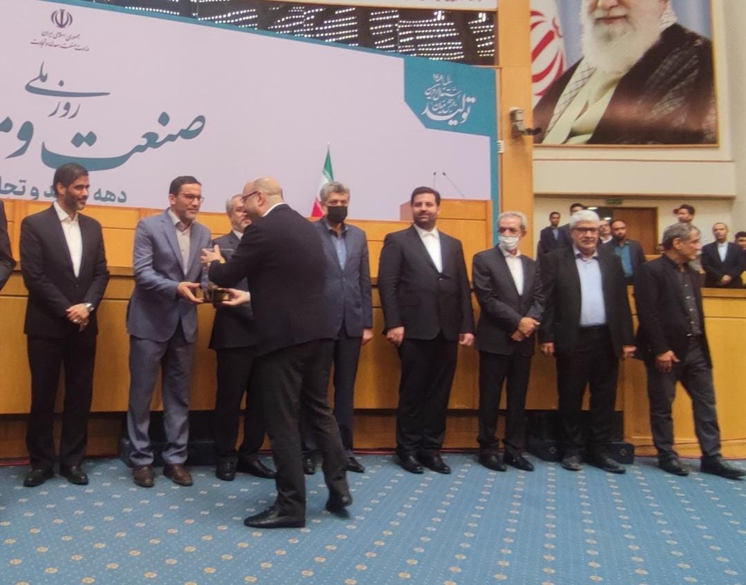 پاکشوما؛ واحد برتر صنعتی کشور در سال 1401